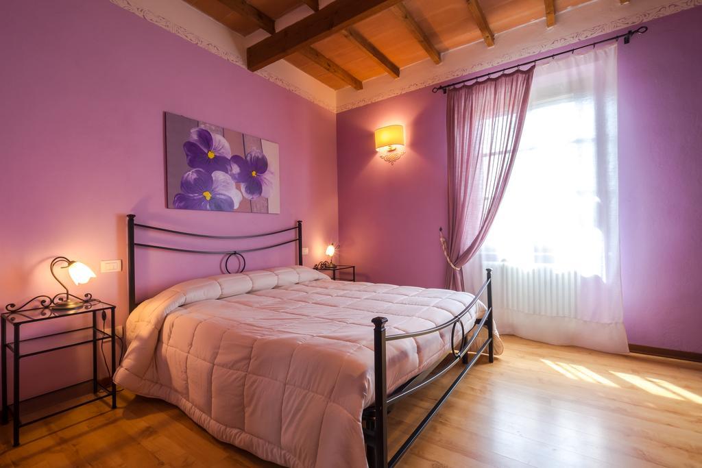 Giannetti Bed & Breakfast Poggio alle Mura Værelse billede